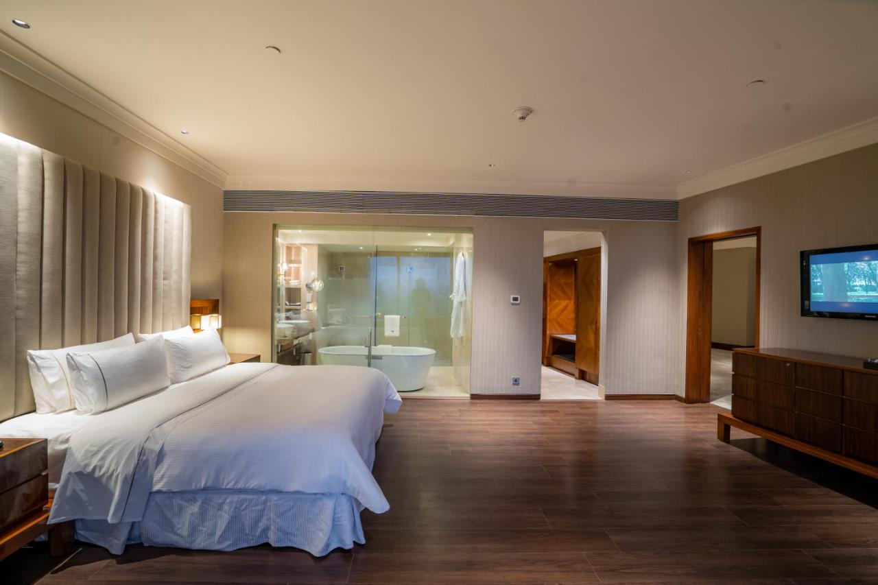 The Westin Pune Koregaon Park Екстер'єр фото
