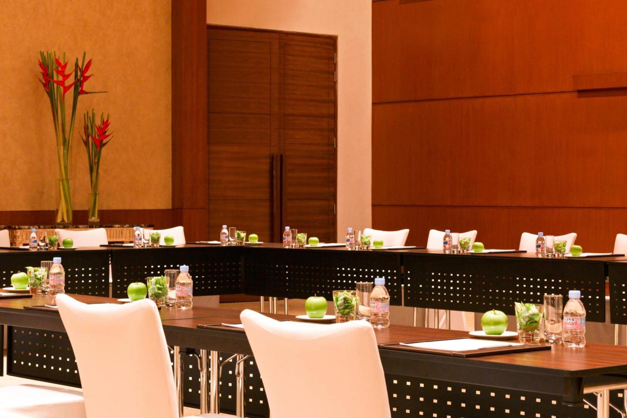 The Westin Pune Koregaon Park Екстер'єр фото